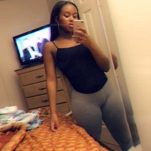 Meet your Posher, Naynaa